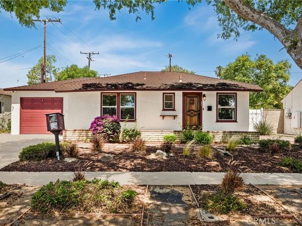 4951 E Los Coyotes Diagonal, Long Beach, CA 90815