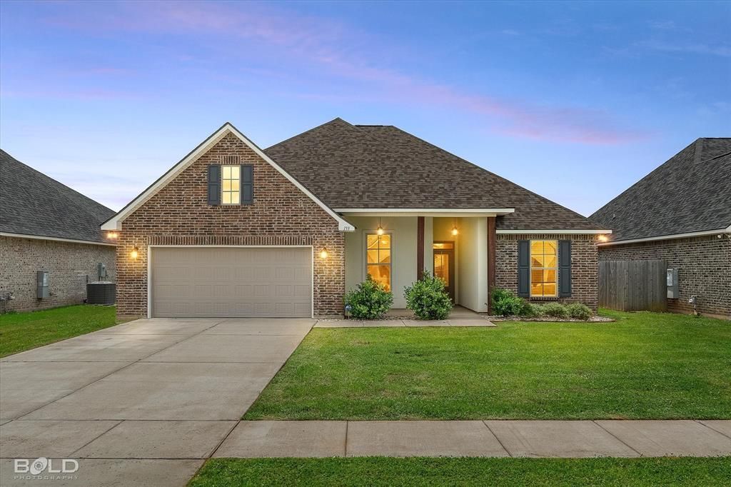133 St Edmunds Way, Bossier City, LA 71111 Main Photo