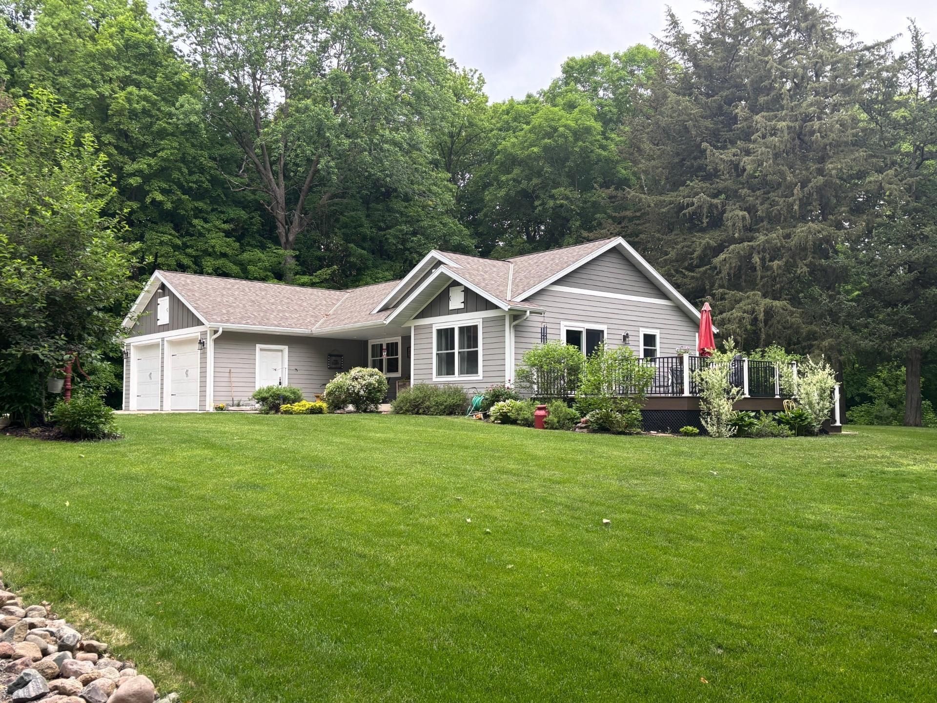 4981 Peyton Avenue NW, Annandale, MN 55302