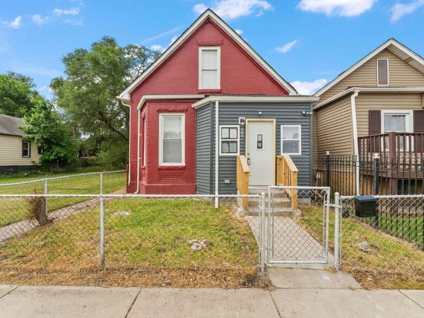 834 Willow Court , Hammond, IN 46320