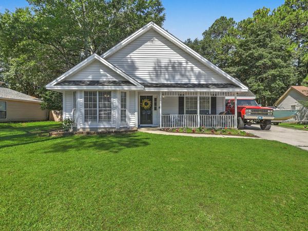 106 Bradd Street, Summerville, SC 29483