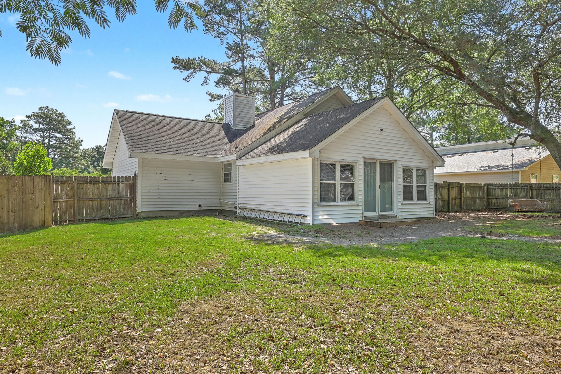 106 Bradd Street Photo 24