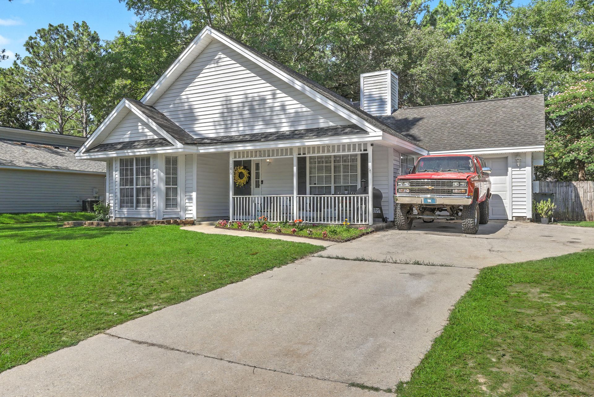 106 Bradd Street Photo 32