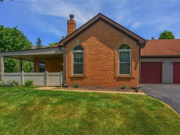 21 Ashford Dr, Cranberry Twp, PA 16066
