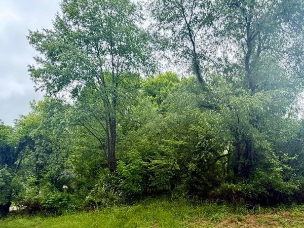 142 Grand Ridge Road , Howard, OH 43028