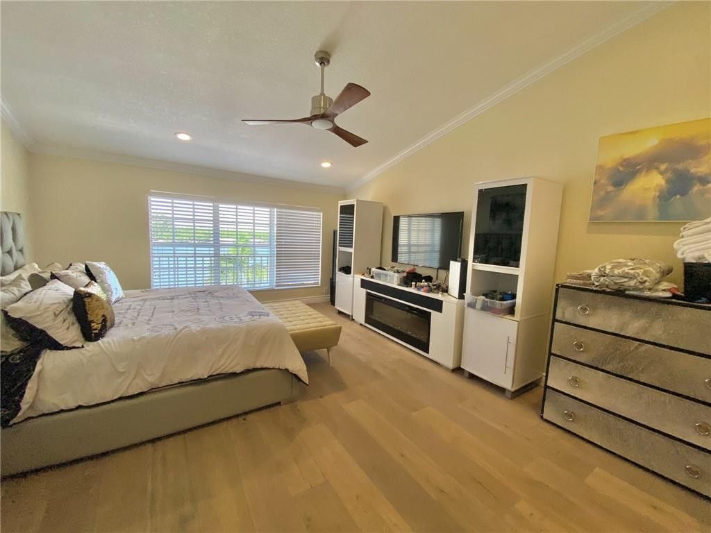 4230 N Ocean Drive, Hollywood, FL 33019 Photo