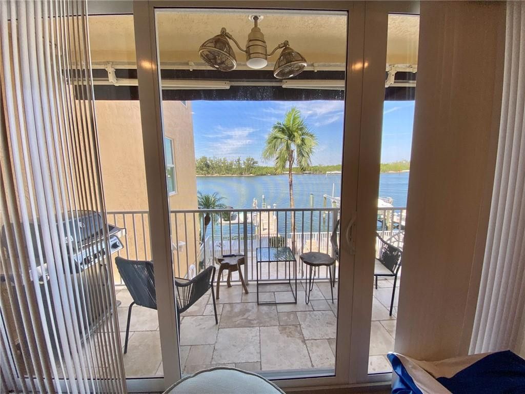 4230 N Ocean Drive, Hollywood, FL 33019 Photo