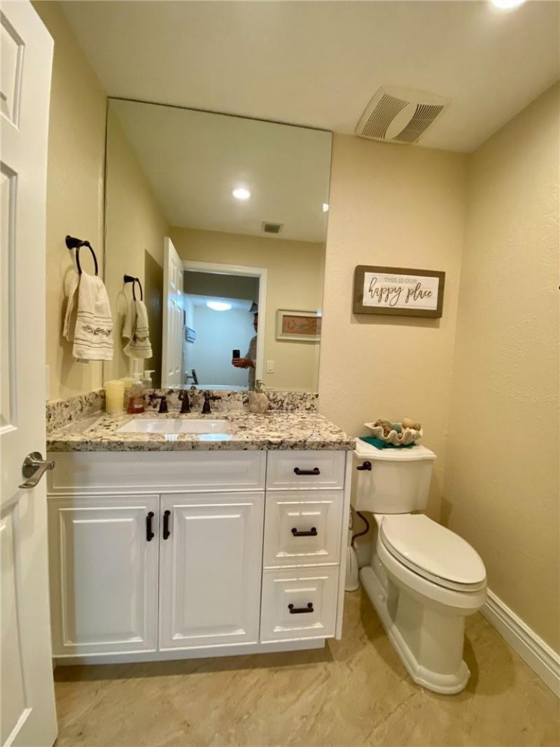 4230 N Ocean Drive, Hollywood, FL 33019 Photo