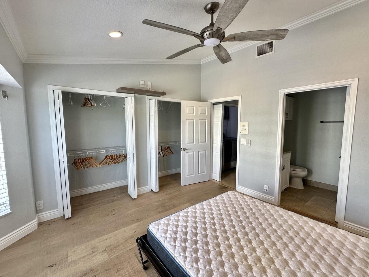 4230 N Ocean Drive, Hollywood, FL 33019 Photo