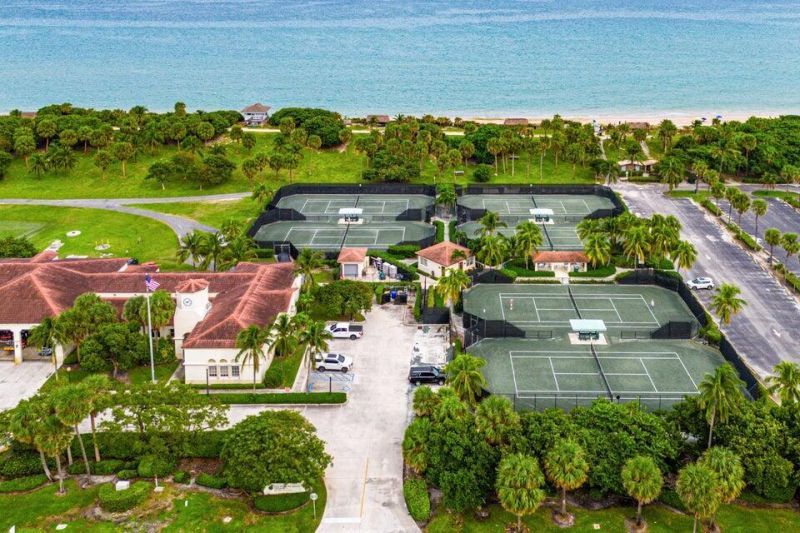 2185 Ibis Isle Road, Unit 1, Palm Beach, FL 33480 Photo