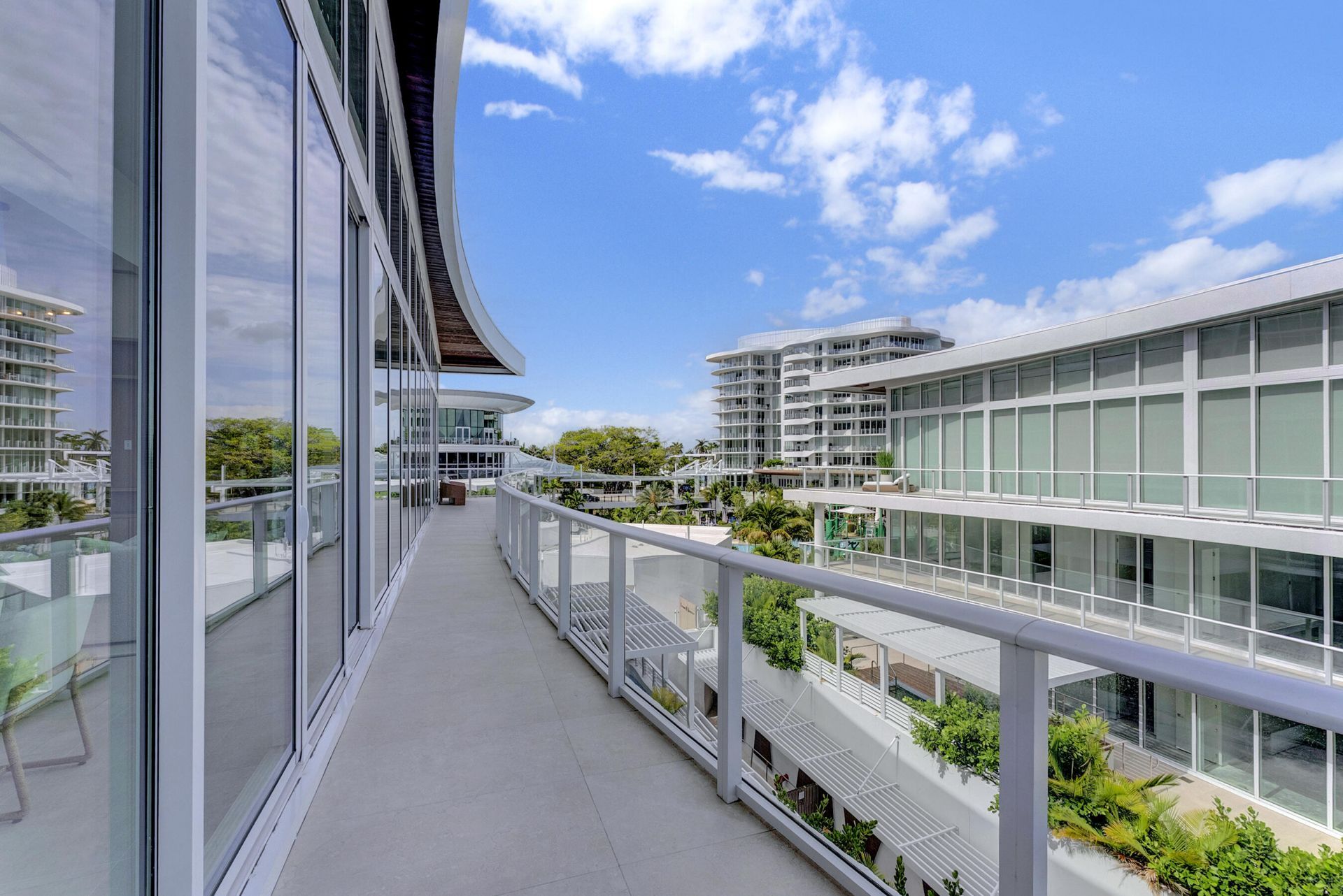2321 SE 17th Street, Unit 401, Fort Lauderdale, FL 33316 Photo