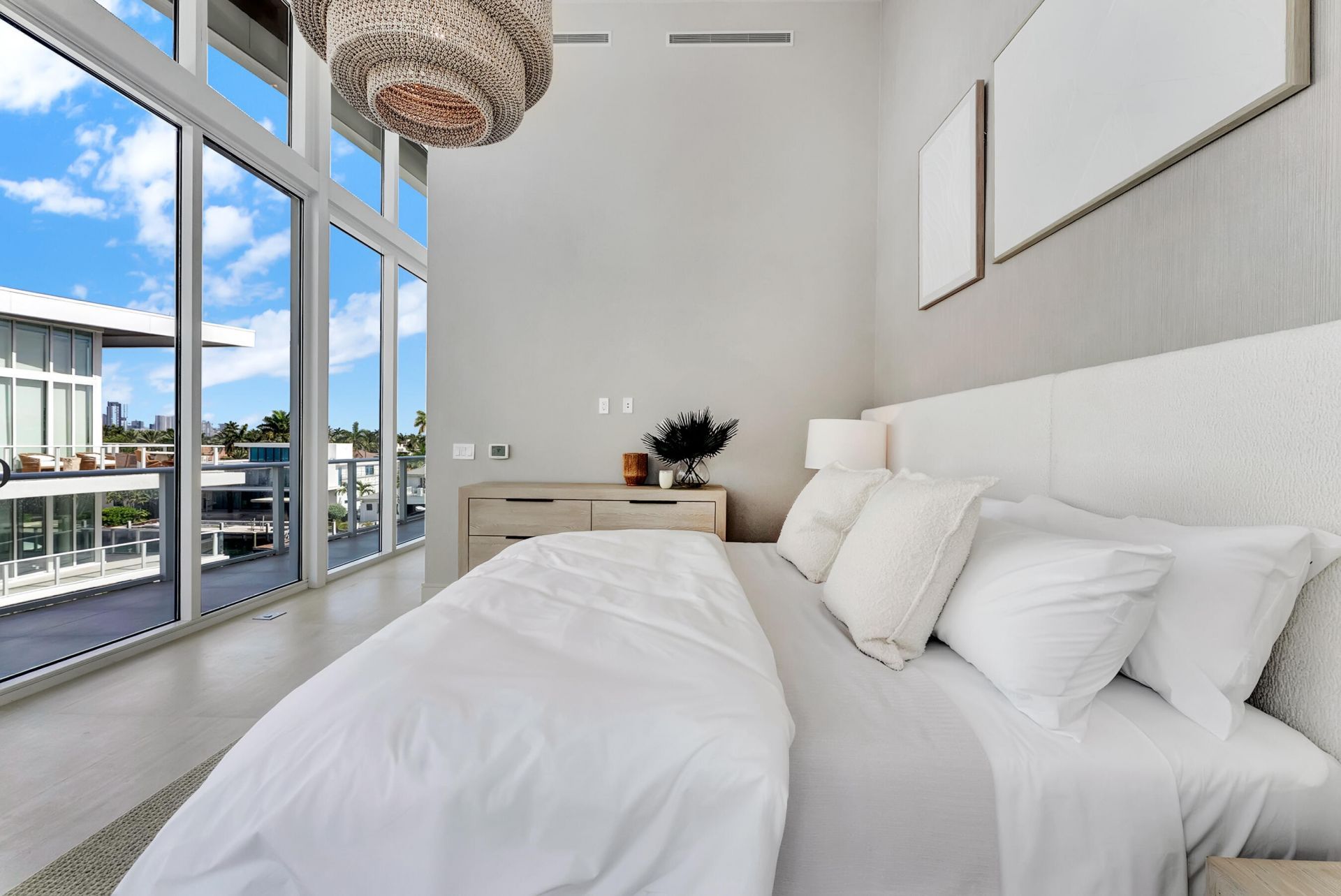 2321 SE 17th Street, Unit 401, Fort Lauderdale, FL 33316 Photo