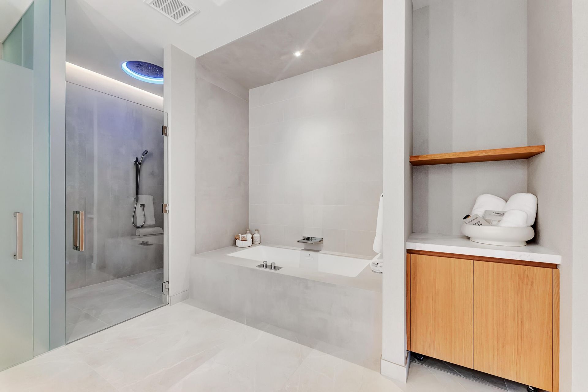 2321 SE 17th Street, Unit 401, Fort Lauderdale, FL 33316 Photo