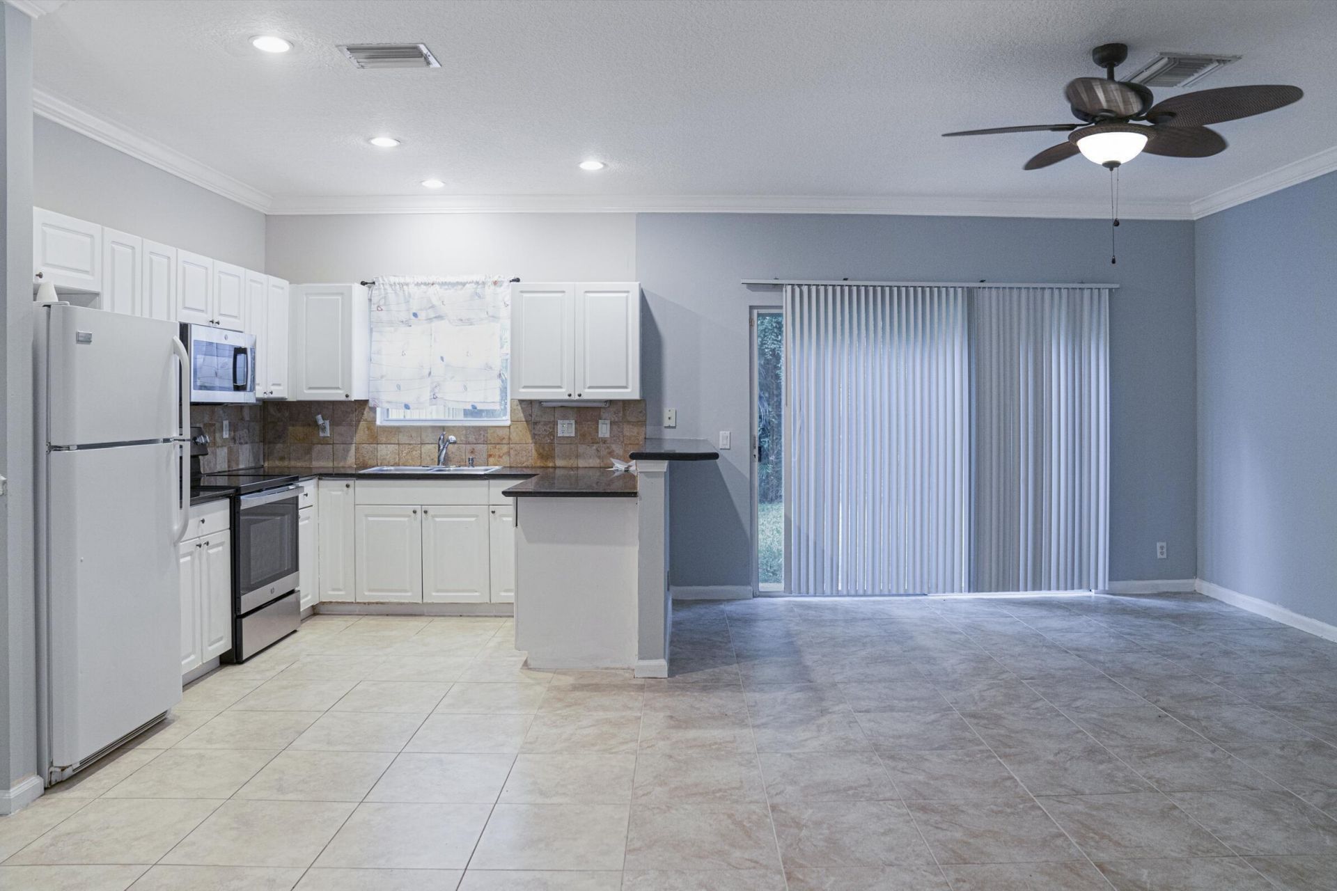 130 Baldwin Boulevard, Greenacres, FL 33463 Photo