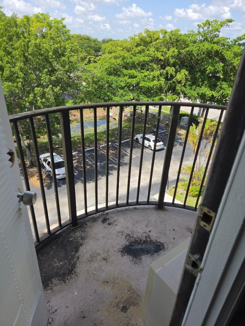 2701 Riverside Drive, Unit Apt 516, Coral Springs, FL 33065 Photo