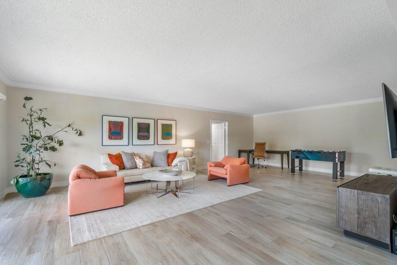 950 De Soto Road, Unit 2b, Boca Raton, FL 33432 Photo