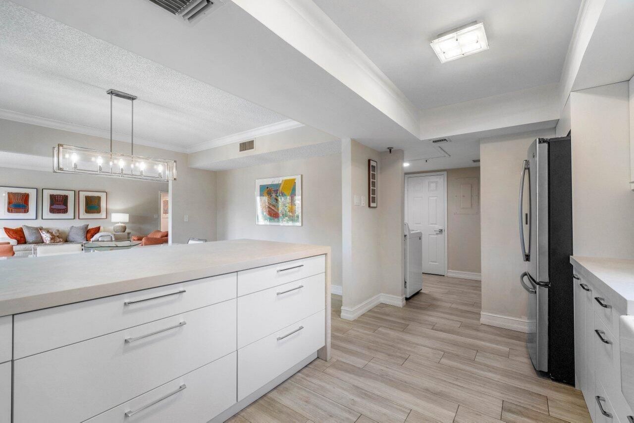 950 De Soto Road, Unit 2b, Boca Raton, FL 33432 Photo