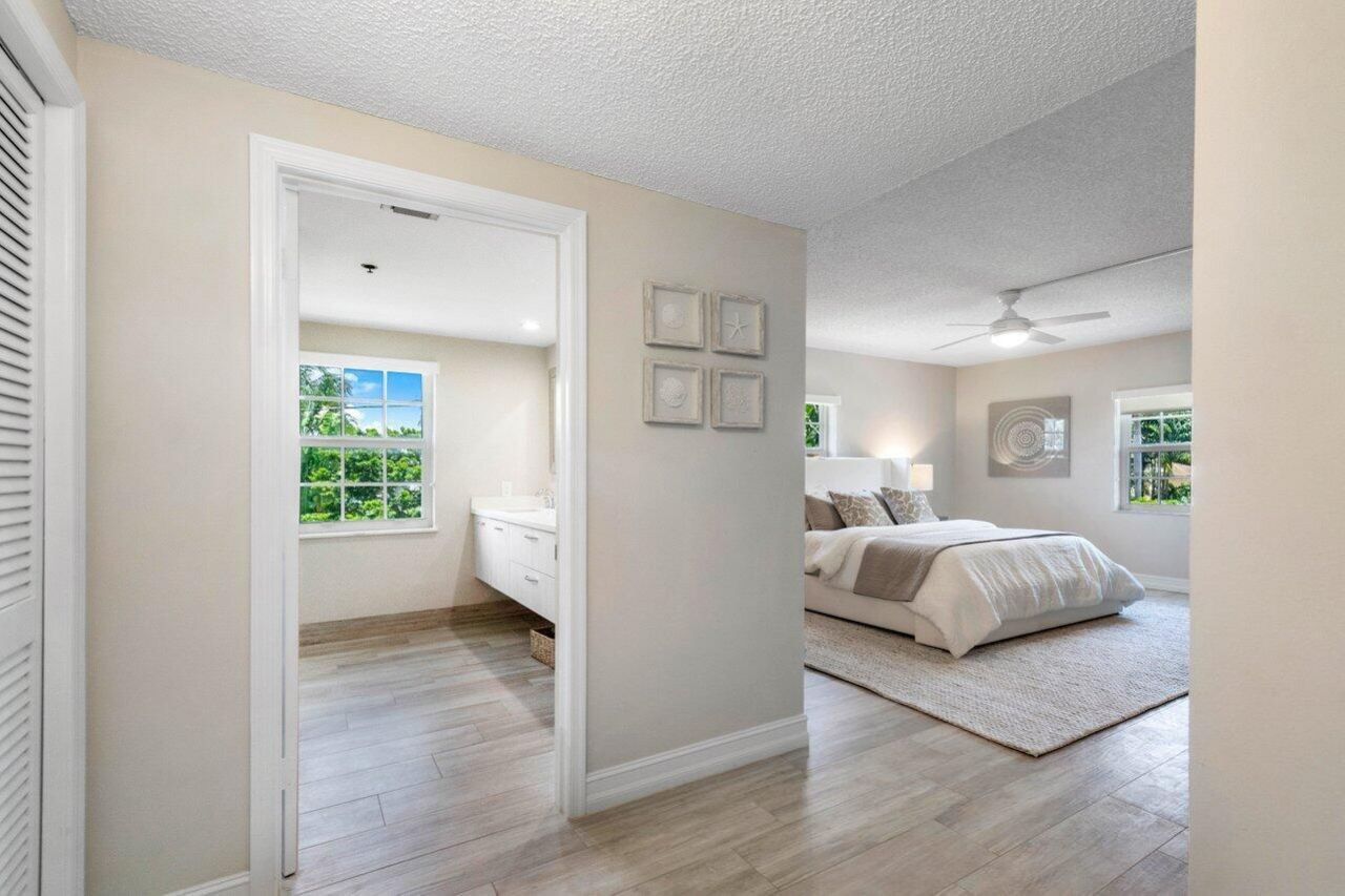 950 De Soto Road, Unit 2b, Boca Raton, FL 33432 Photo