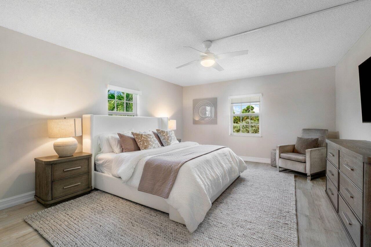 950 De Soto Road, Unit 2b, Boca Raton, FL 33432 Photo