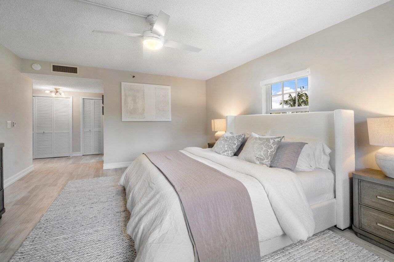 950 De Soto Road, Unit 2b, Boca Raton, FL 33432 Photo