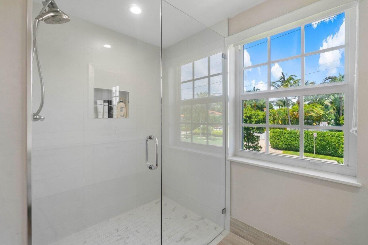 950 De Soto Road, Unit 2b, Boca Raton, FL 33432 Photo