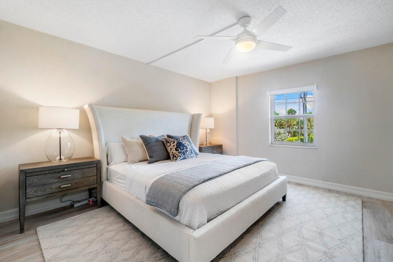 950 De Soto Road, Unit 2b, Boca Raton, FL 33432 Photo