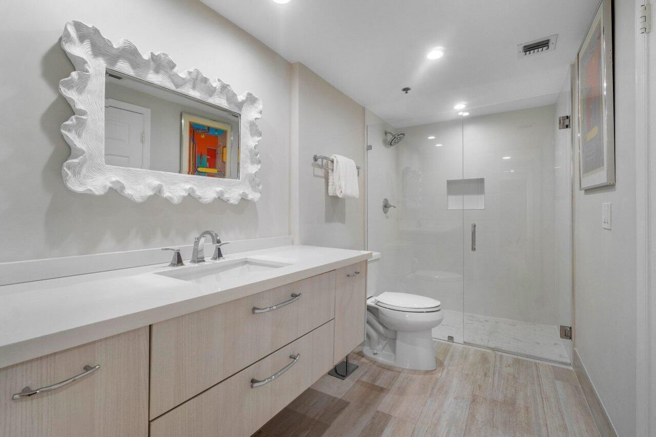 950 De Soto Road, Unit 2b, Boca Raton, FL 33432 Photo