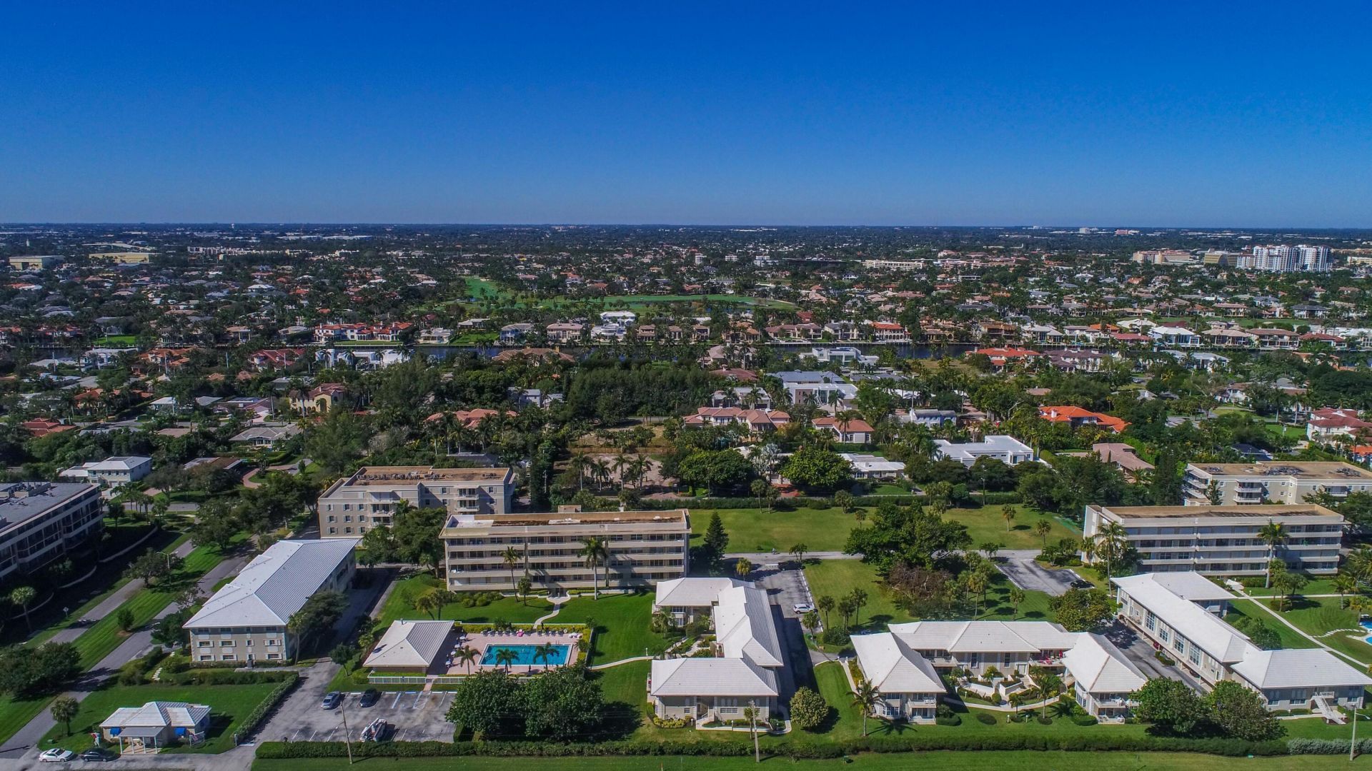 950 De Soto Road, Unit 2b, Boca Raton, FL 33432 Photo