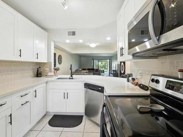 23380 Carolwood Lane, Unit 202, Boca Raton, FL 33428
