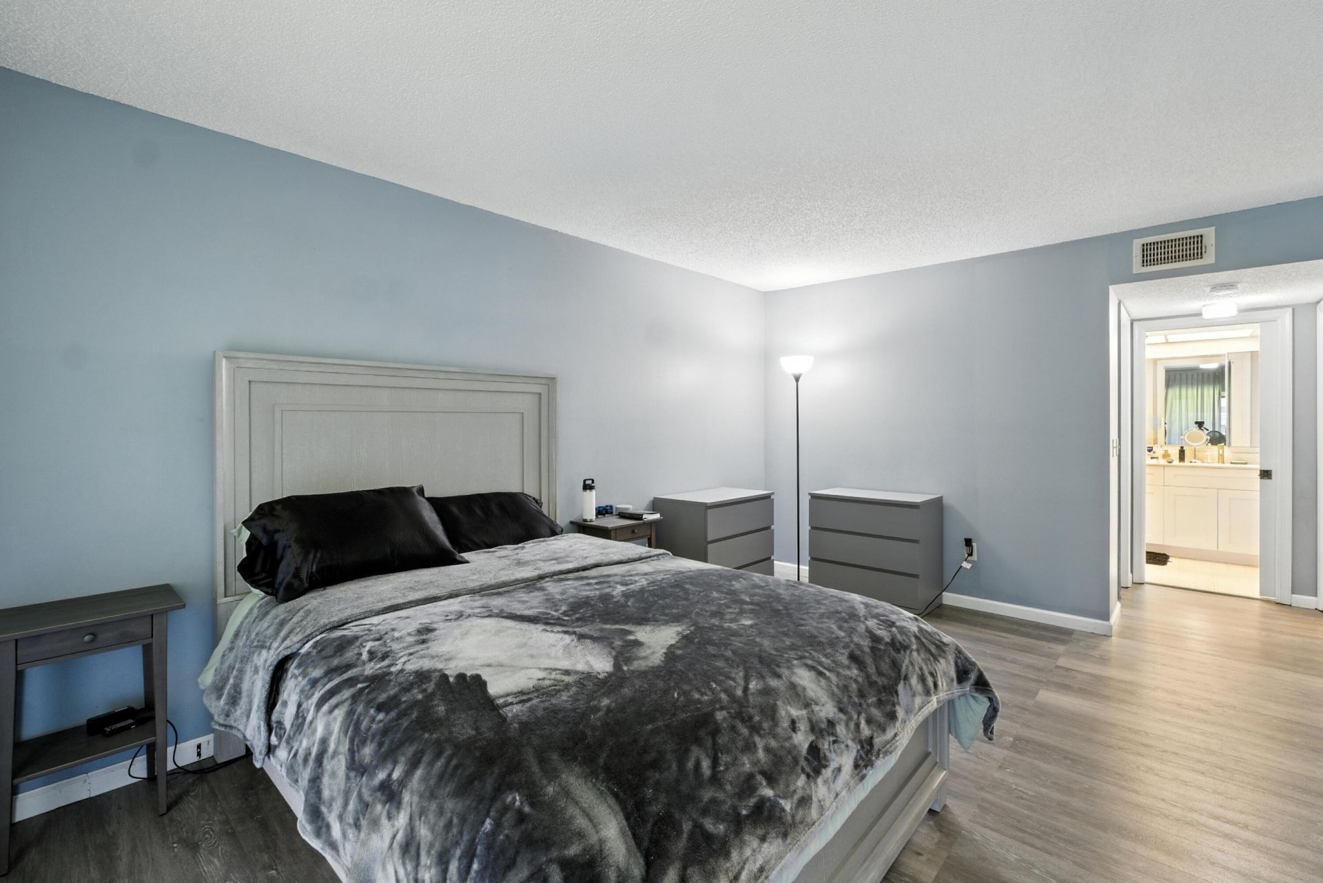23380 Carolwood Lane, Unit 202, Boca Raton, FL 33428 Photo
