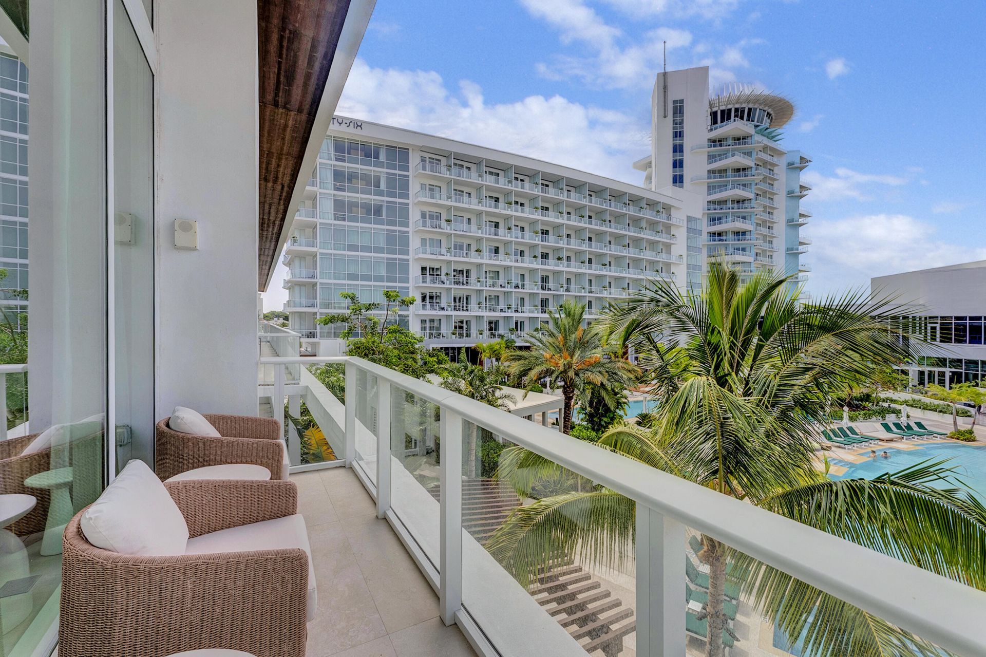 2321 SE 17th Street, Unit 401, Fort Lauderdale, FL 33316 Photo