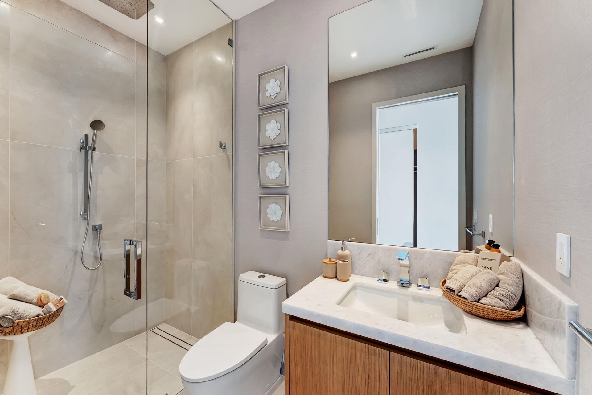 2321 SE 17th Street, Unit 401, Fort Lauderdale, FL 33316 Photo