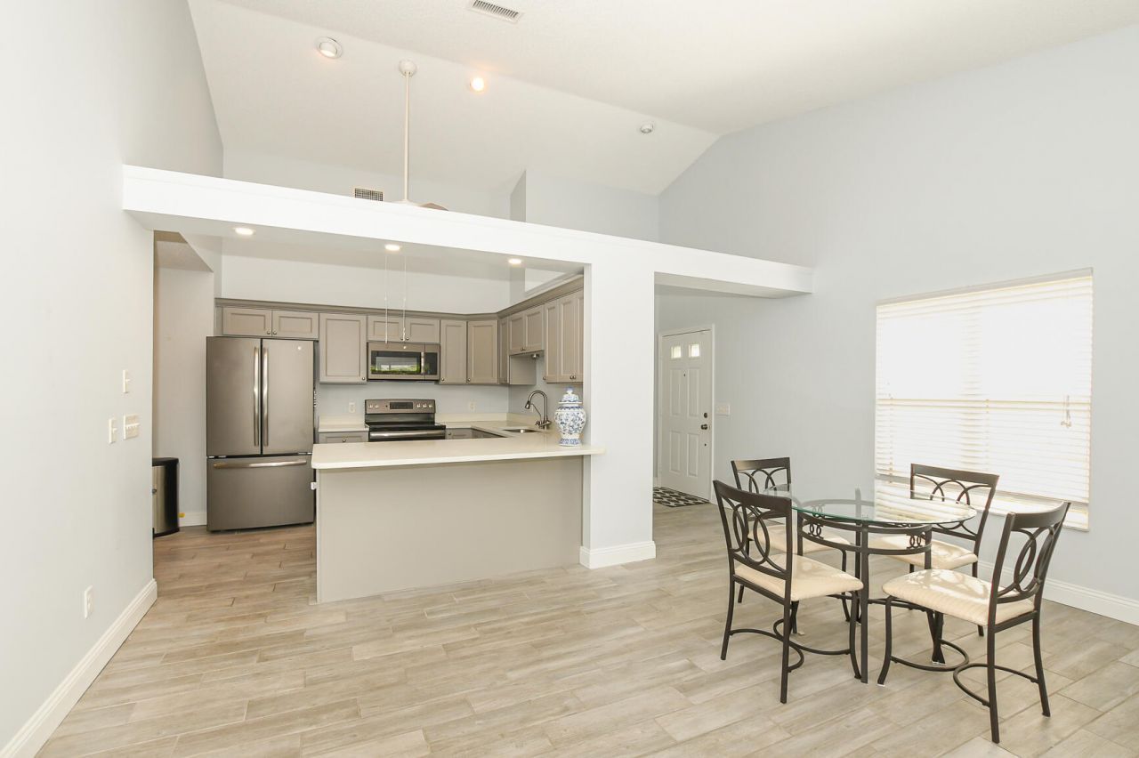 2640 SE Tropical East Circle, Port Saint Lucie, FL 34952 Photo
