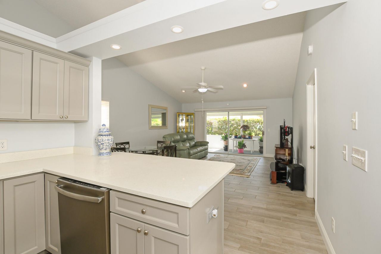 2640 SE Tropical East Circle, Port Saint Lucie, FL 34952 Photo