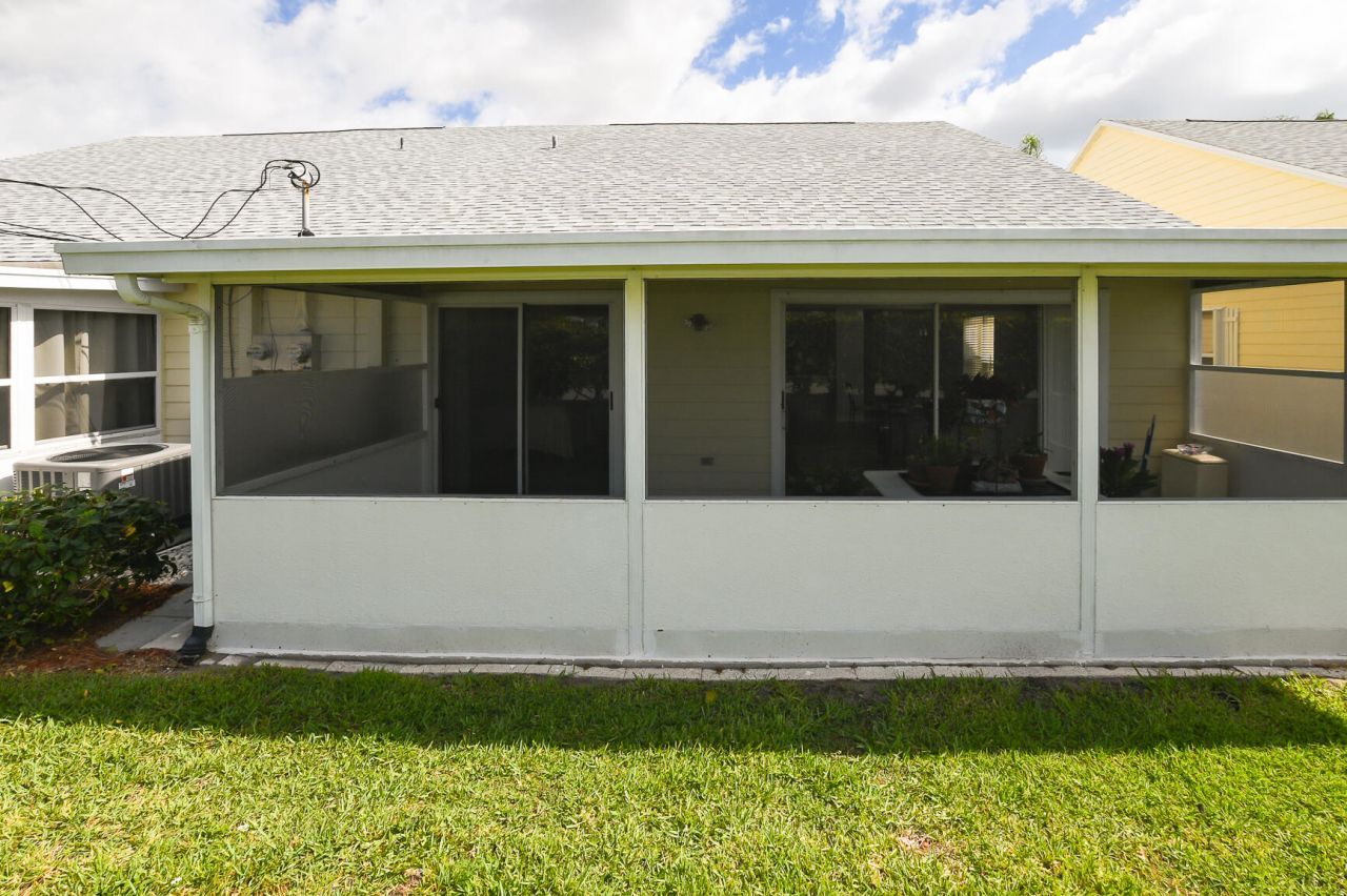 2640 SE Tropical E Circle, Port Saint Lucie, FL 34952 Photo