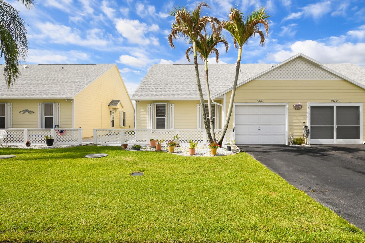 2640 SE Tropical East Circle, Port Saint Lucie, FL 34952 Photo