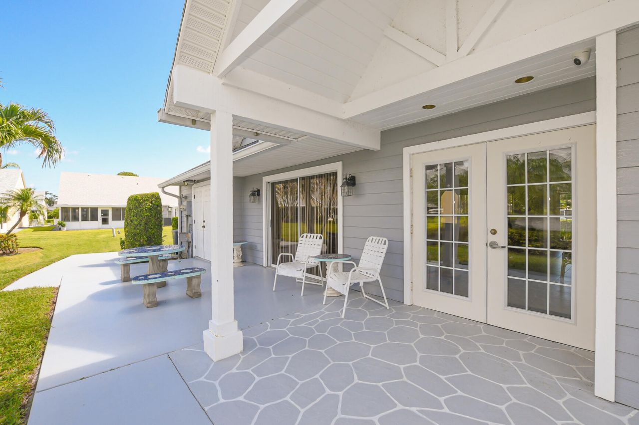 2640 SE Tropical E Circle, Port Saint Lucie, FL 34952 Photo