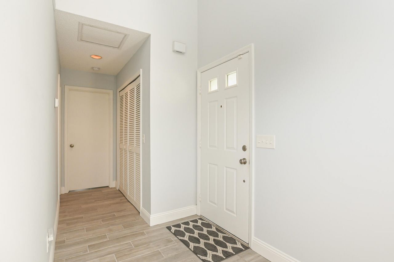2640 SE Tropical E Circle, Port Saint Lucie, FL 34952 Photo