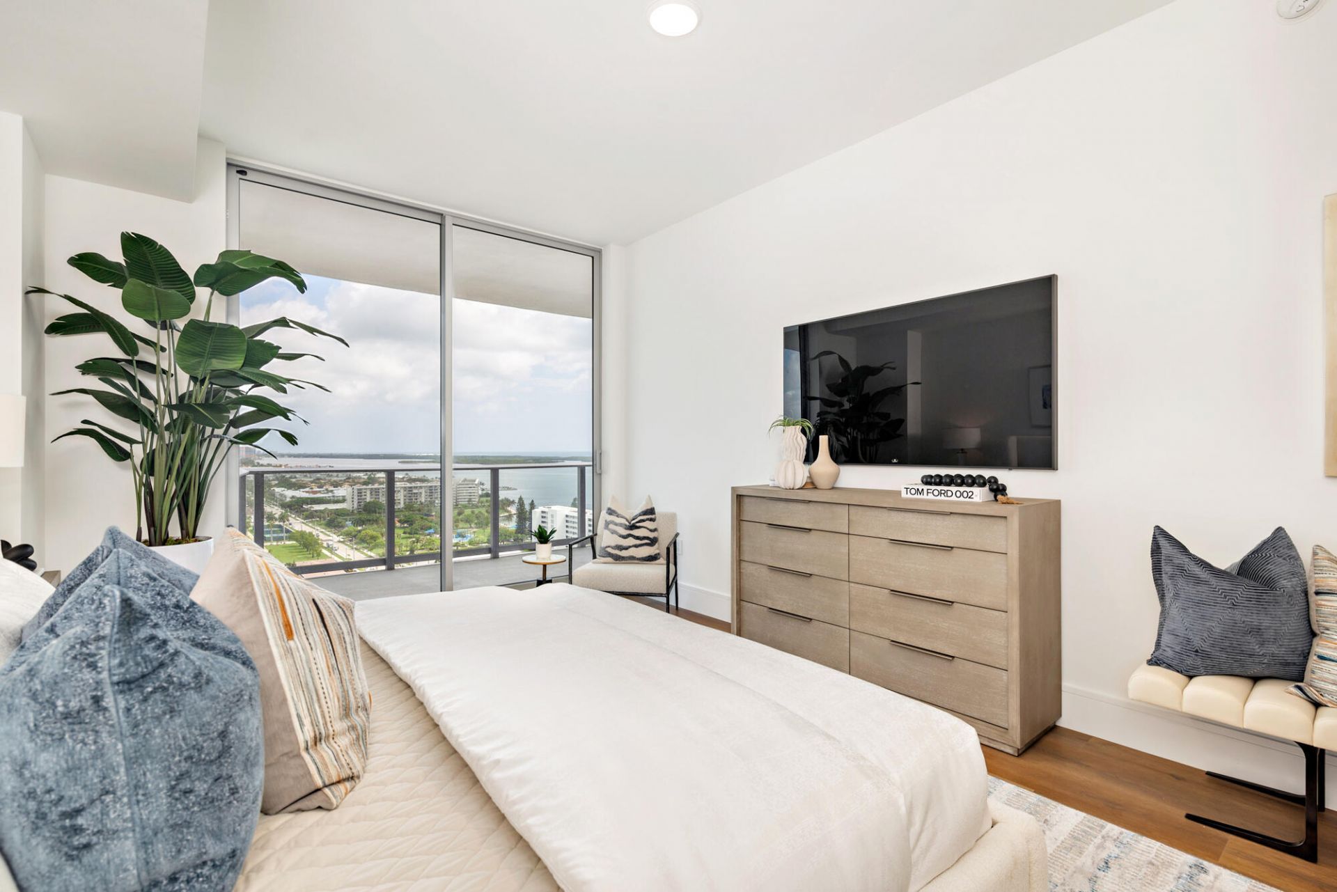 220 Lake Shore Drive, Unit 1813, Lake Park, FL 33403 Photo