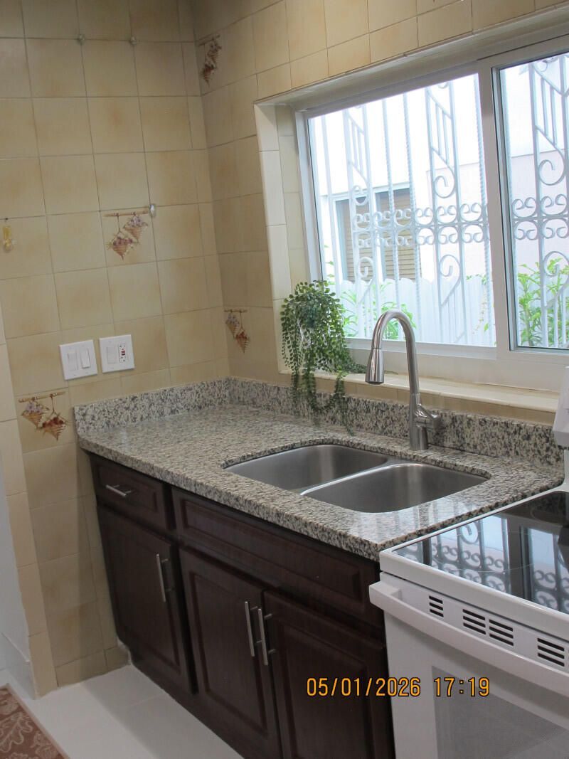 2828 SW 2nd Street, Miami, FL 33135 Photo