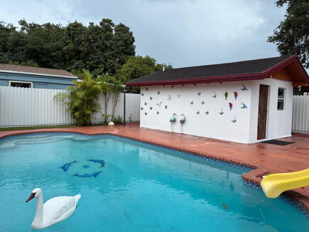 2828 SW 2nd Street, Miami, FL 33135 Photo