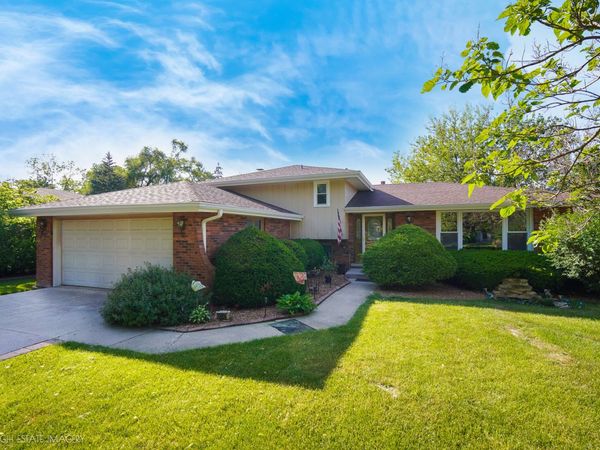 10906 3rd Street , Mokena, IL 60448