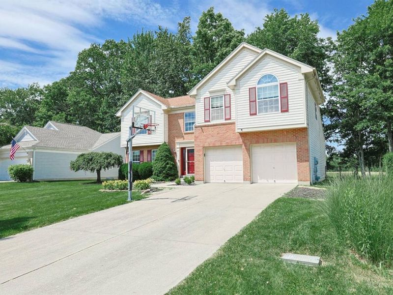 6510 Waverly, Morrow, OH 45152 Photo 2