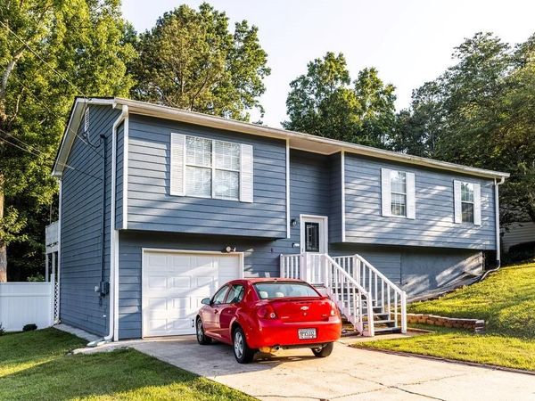 188 Pilgrim Lane , Powder Springs, GA 30127