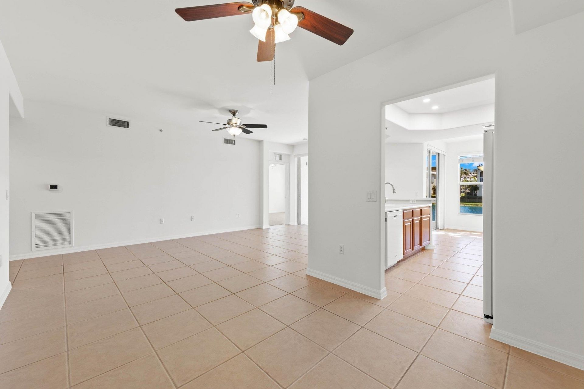 11661 Navarro Way, Unit 1704, Fort Myers, FL 33908 Photo