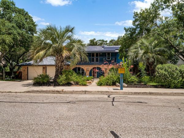 9111 MOUNT ROYAL ST, San Antonio, TX 78250