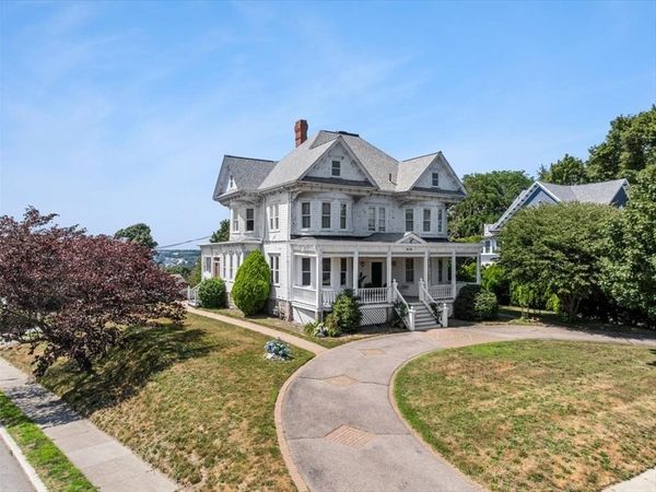 878 Highland Ave, Fall River, MA 02720