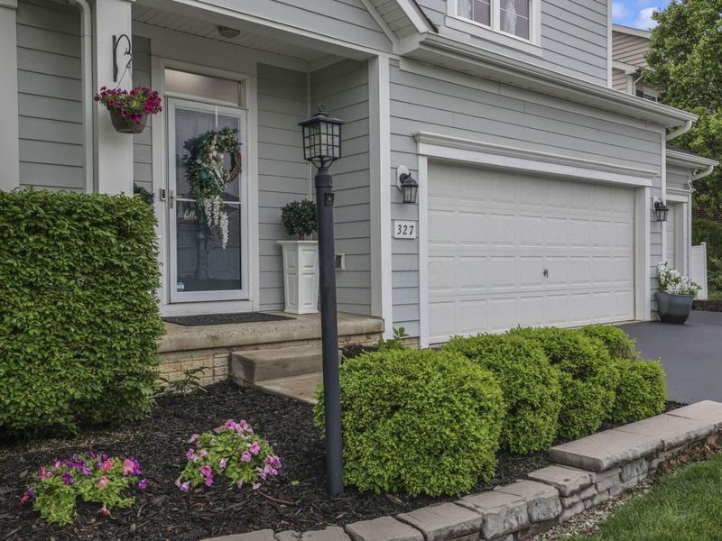 327 Fox Glen Drive E, Pickerington, OH 43147 Photo 9