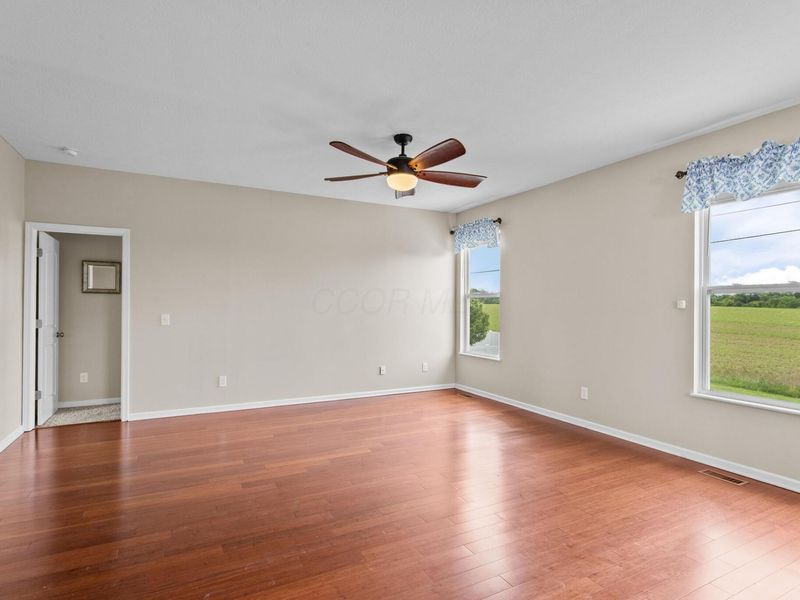 727 Lorenzo Drive, Marysville, OH 43040 Photo 4