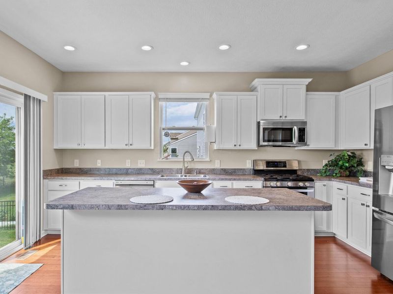 727 Lorenzo Drive, Marysville, OH 43040 Photo 7